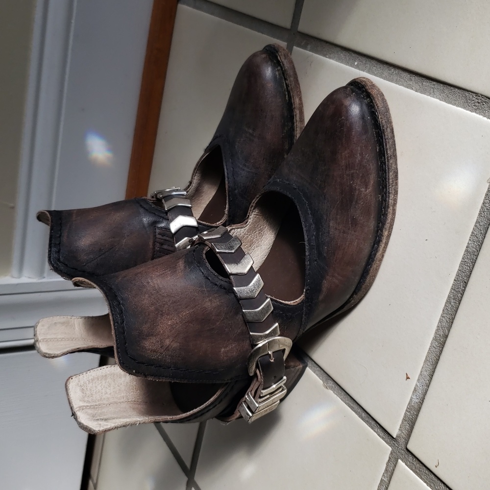 Freebird by Steven Blade boots size 8